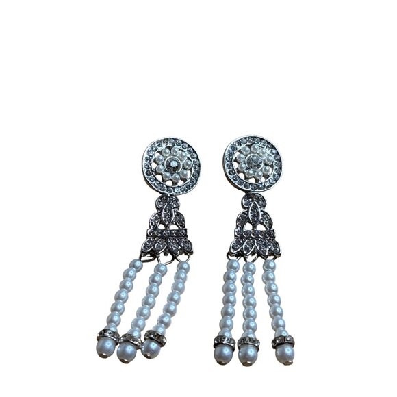 Silvertone Dangle Earrings Faux Pearl Rhinestone Accents 2.75 inches - Picture 1 of 3